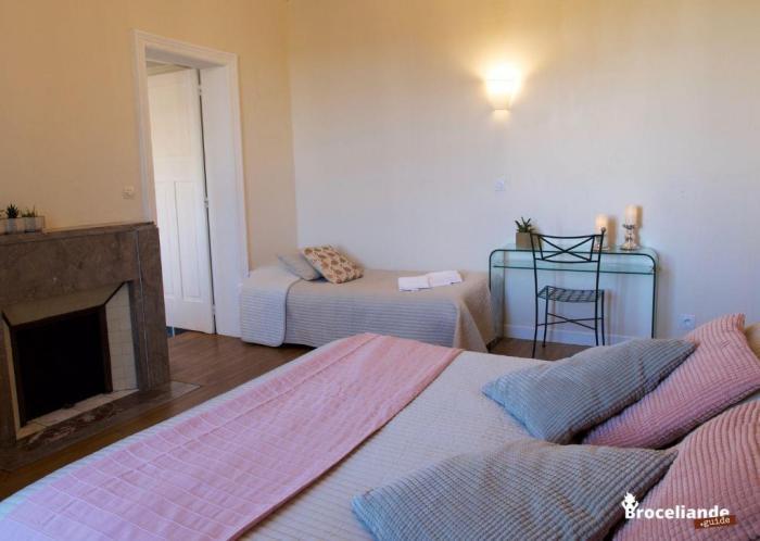 La Maison Rouge Montauban-de-Bretagne Chambre photo